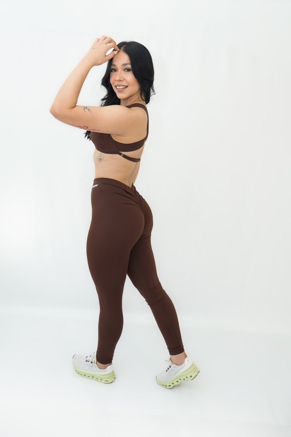 Set MILAN