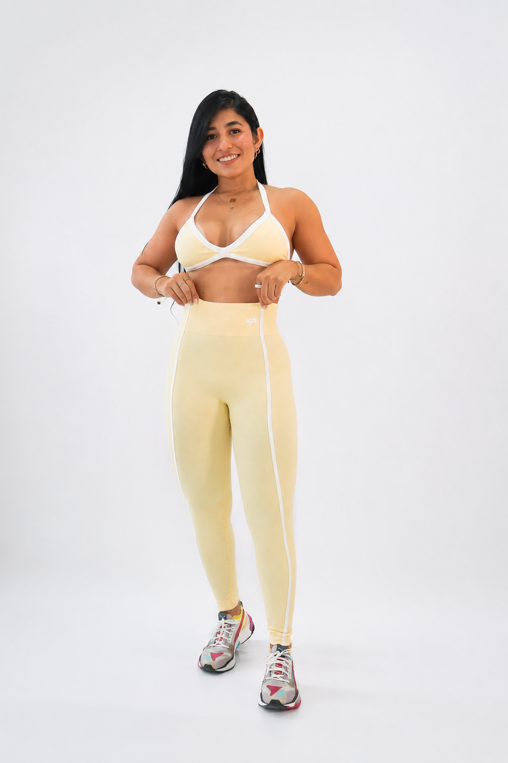 Set LOLA